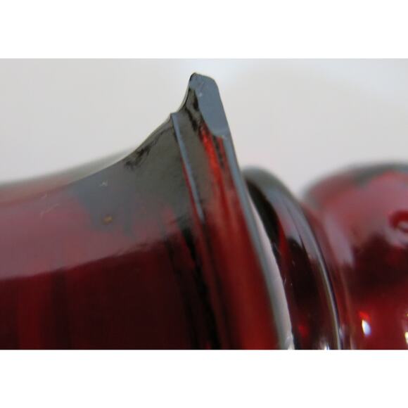 AVON Cape Cod Ruby Red Glass Set 2 Pitchers Strawberry Candle Vintage Cranberry - Picture 12 of 13